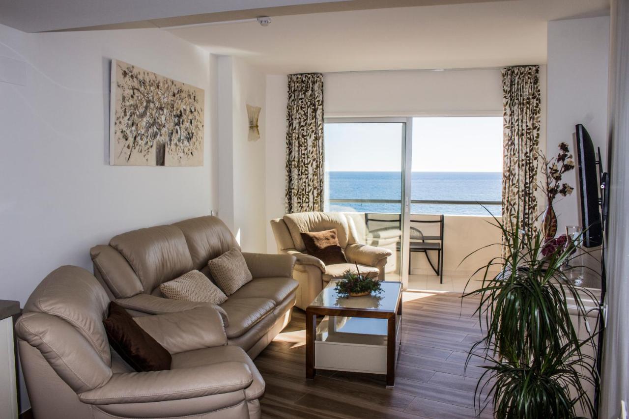 Beachfront Apartment In Fuengirola With Sea Views 外观 照片