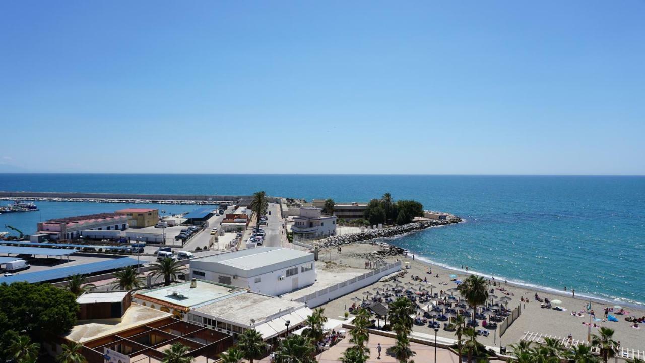 Beachfront Apartment In Fuengirola With Sea Views 外观 照片