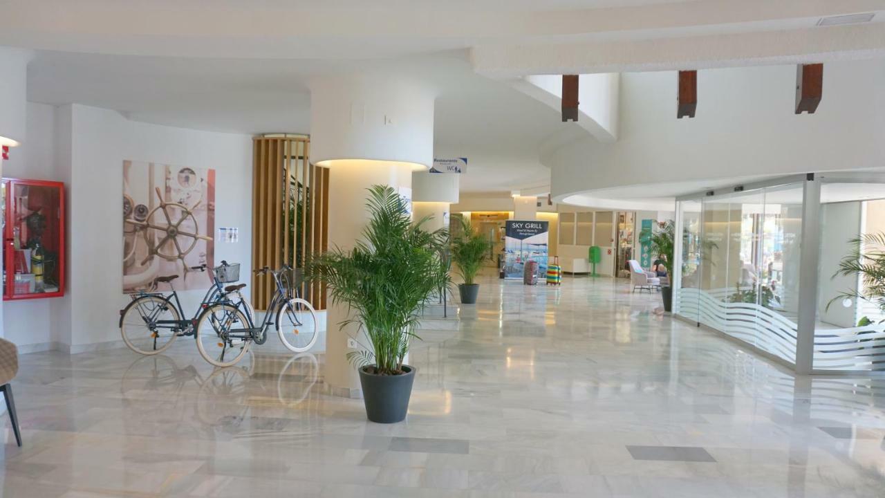 Beachfront Apartment In Fuengirola With Sea Views 外观 照片