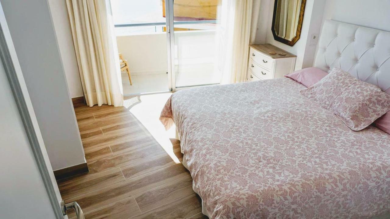 Beachfront Apartment In Fuengirola With Sea Views 外观 照片